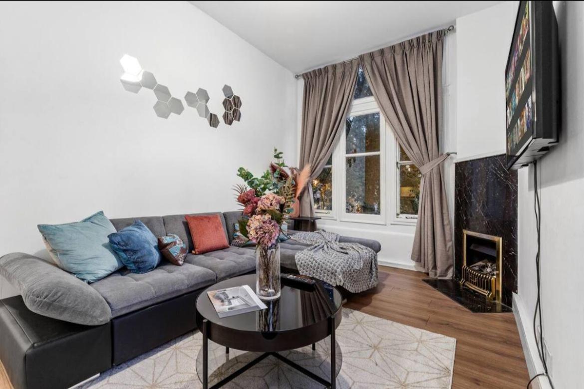 Majestic 2-Bedroom Flat In Knightsbridge-Hyde Park Kb70 London Kültér fotó